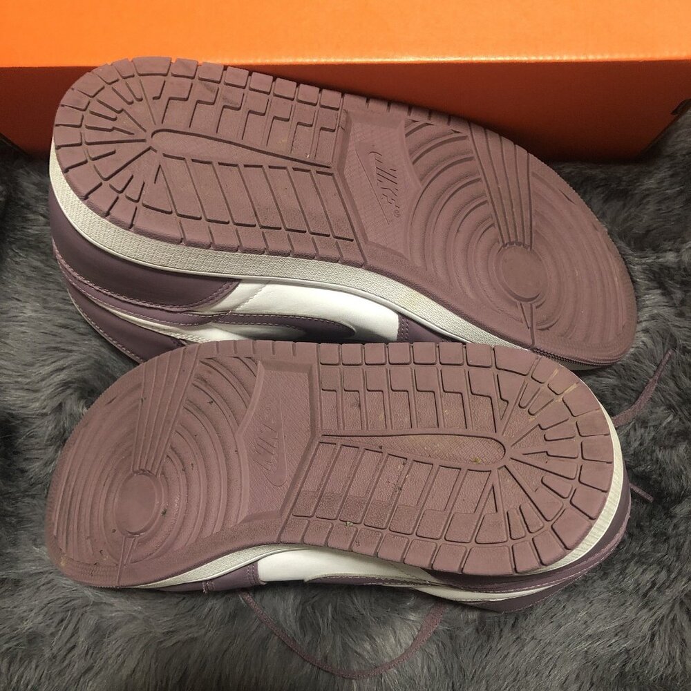 Nike Air Jordan 1 Men's Retro High OG White/Mauve Size 12, DZ5485-105, Purple - Picture 6 of 7